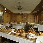 La Cheneaudiere - - Relais & Chateaux - Restaurant Etoile Hotel