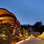 Hotel La Cheneaudiere - - Relais & Chateaux - Restaurant Etoile