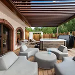 La Cheneaudiere - - Relais & Chateaux - Restaurant Etoile 5* Colroy-la-Roche