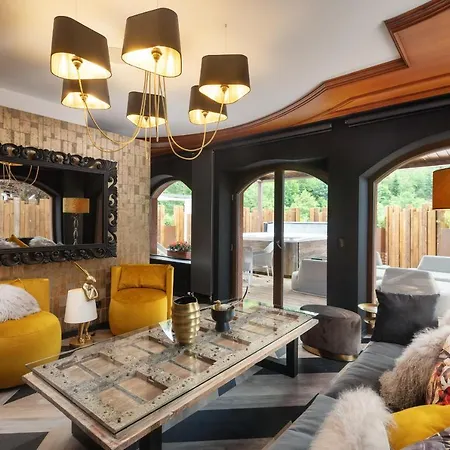 Hotel La Cheneaudiere - - Relais & Chateaux - Restaurant Etoile