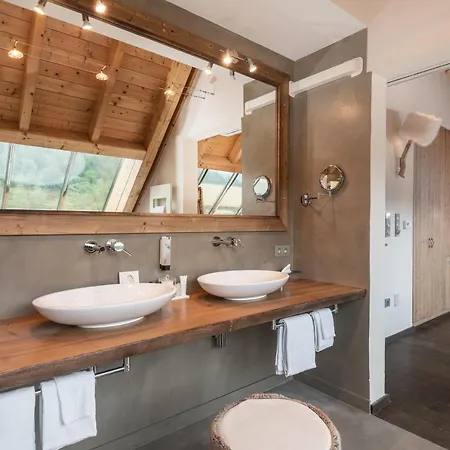 Hotell La Cheneaudiere - - Relais & Chateaux - Restaurant Etoile Colroy-la-Roche