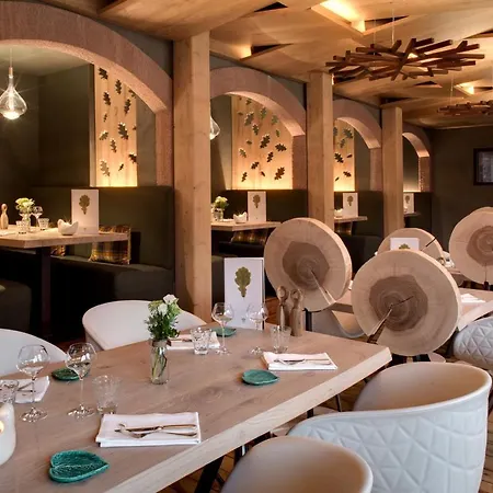 La Cheneaudiere - - Relais & Chateaux - Restaurant Etoile Colroy-la-Roche