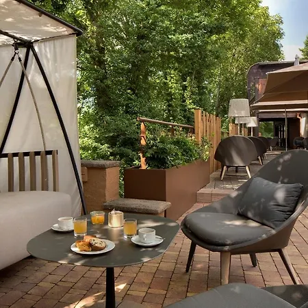 La Cheneaudiere - - Relais & Chateaux - Restaurant Etoile Colroy-la-Roche