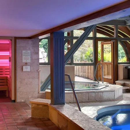 La Cheneaudiere - - Relais & Chateaux - Restaurant Etoile Hotel