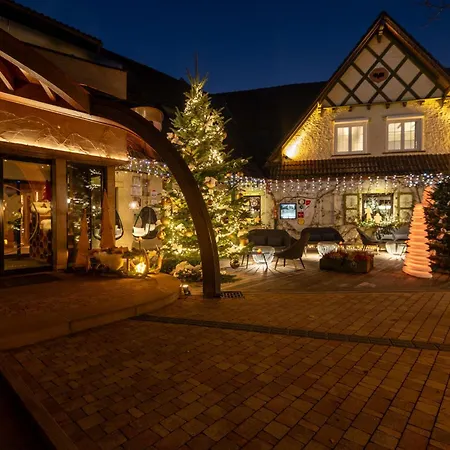 La Cheneaudiere - - Relais & Chateaux - Restaurant Etoile Colroy-la-Roche