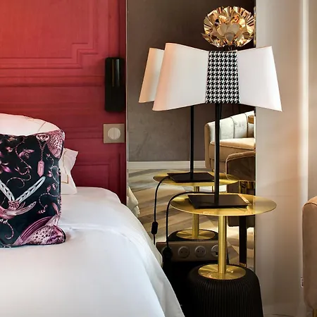 La Cheneaudiere - - Relais & Chateaux - Restaurant Etoile 호텔 콜로이라로셰