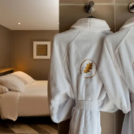 La Cheneaudiere - - Relais & Chateaux - Restaurant Etoile Hotel