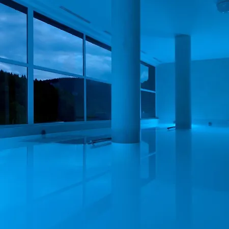 La Cheneaudiere - - Relais & Chateaux - Restaurant Etoile 5* Colroy-la-Roche