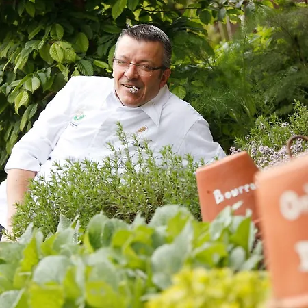 La Cheneaudiere - - Relais & Chateaux - Restaurant Etoile 5* 콜로이라로셰