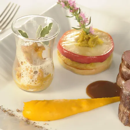 La Cheneaudière - - Relais&châteaux - Restaurant étoilé Hotel 5*