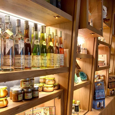 Hotel La Cheneaudiere - - Relais & Chateaux - Restaurant Etoile