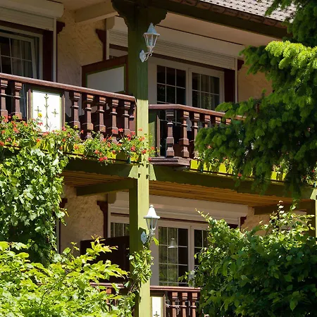 La Cheneaudiere - - Relais & Chateaux - Restaurant Etoile 5*