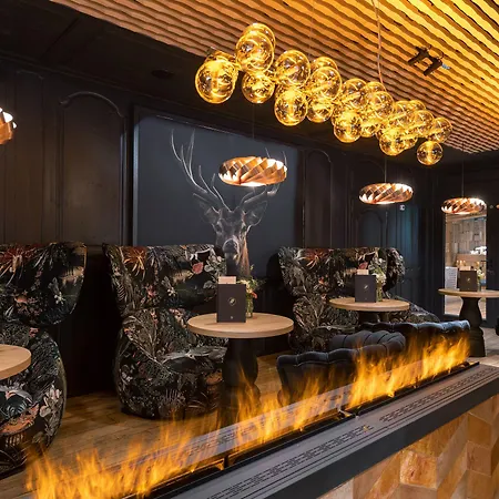 La Cheneaudiere - - Relais & Chateaux - Restaurant Etoile Hotel