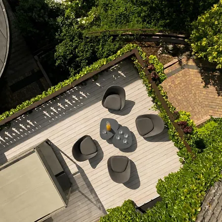La Cheneaudiere - - Relais & Chateaux - Restaurant Etoile