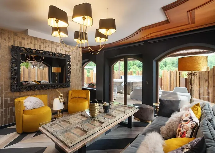 Hotel La Cheneaudiere - - Relais & Chateaux - Restaurant Etoile