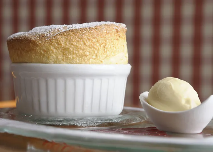 La Cheneaudiere - - Relais & Chateaux - Restaurant Etoile Hotel Colroy-la-Roche