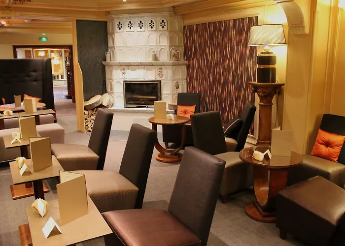 La Cheneaudiere - - Relais & Chateaux - Restaurant Etoile Colroy-la-Roche