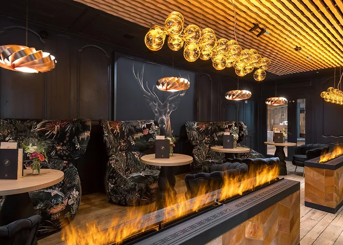 La Cheneaudiere - - Relais & Chateaux - Restaurant Etoile Hotel