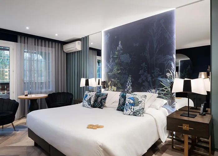 La Cheneaudiere - - Relais & Chateaux - Restaurant Etoile Hotel Colroy-la-Roche